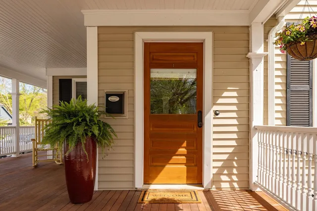 $6,000 | 6 Gill Street, Exeter, NH 03833