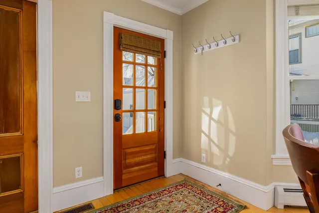 $6,000 | 6 Gill Street, Exeter, NH 03833