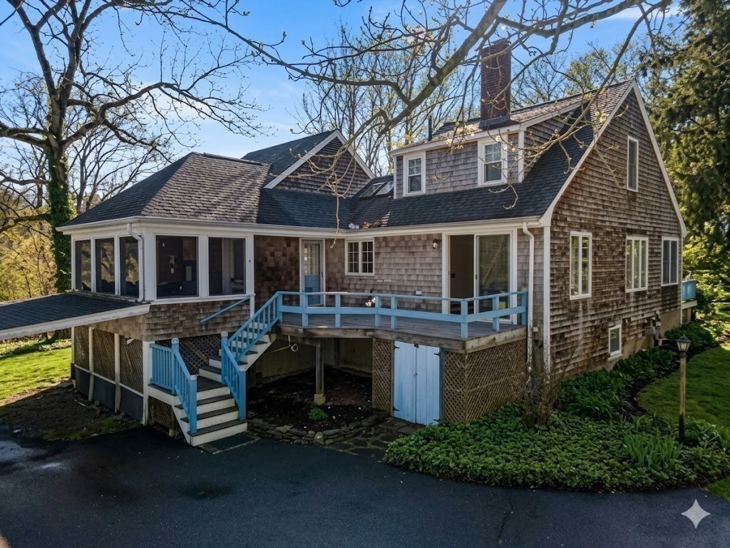 136 Leonard Street Gloucester, MA 01930 - Photo 28 of 34
