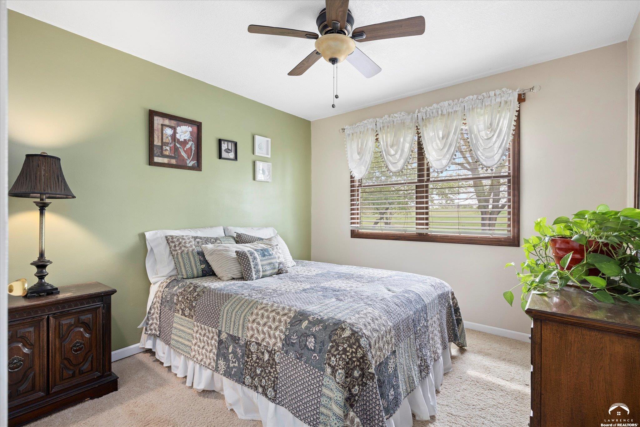 1628 East 400 Road Lawrence, KS 66049 - Photo 22 of 51