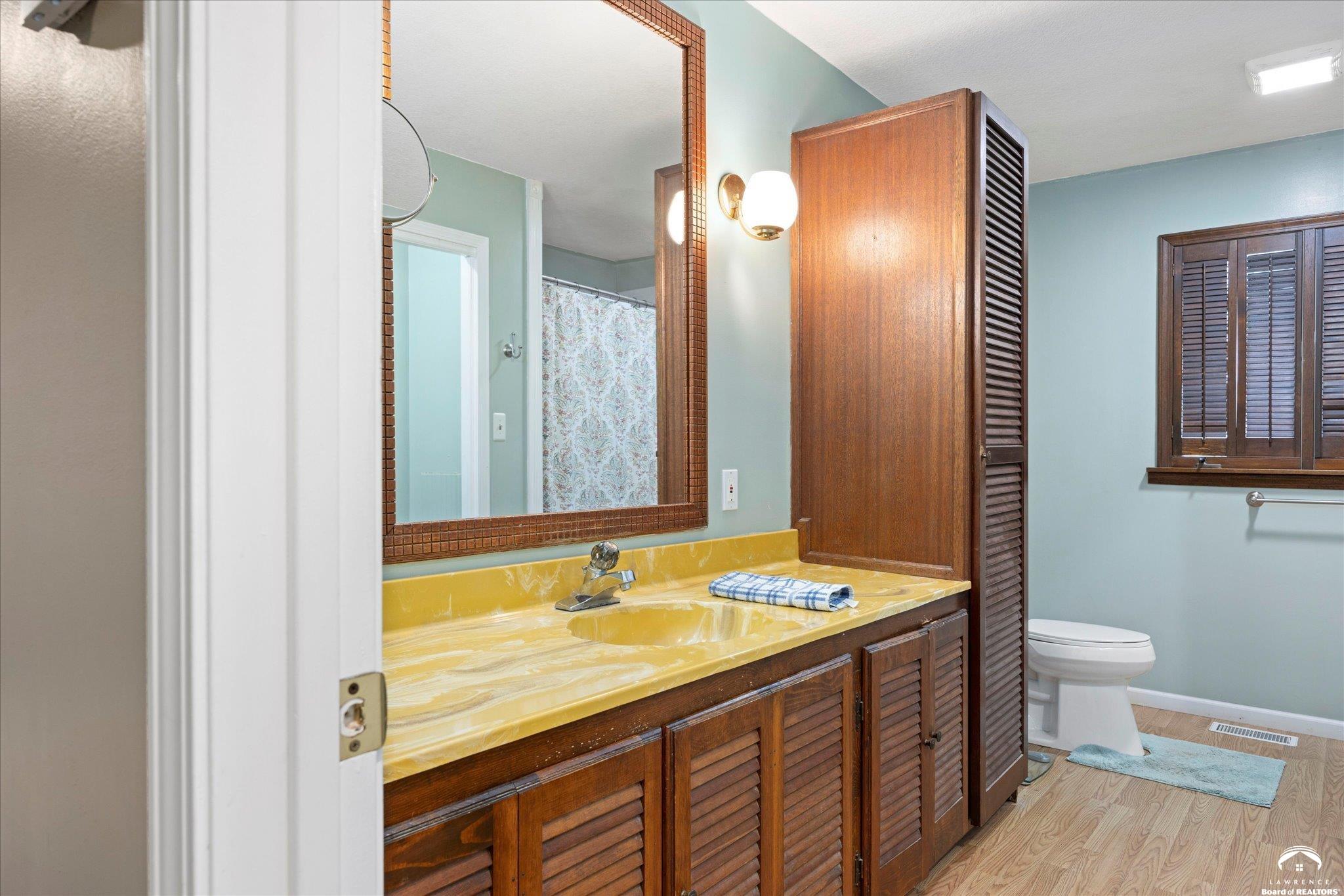 1628 East 400 Road Lawrence, KS 66049 - Photo 26 of 51