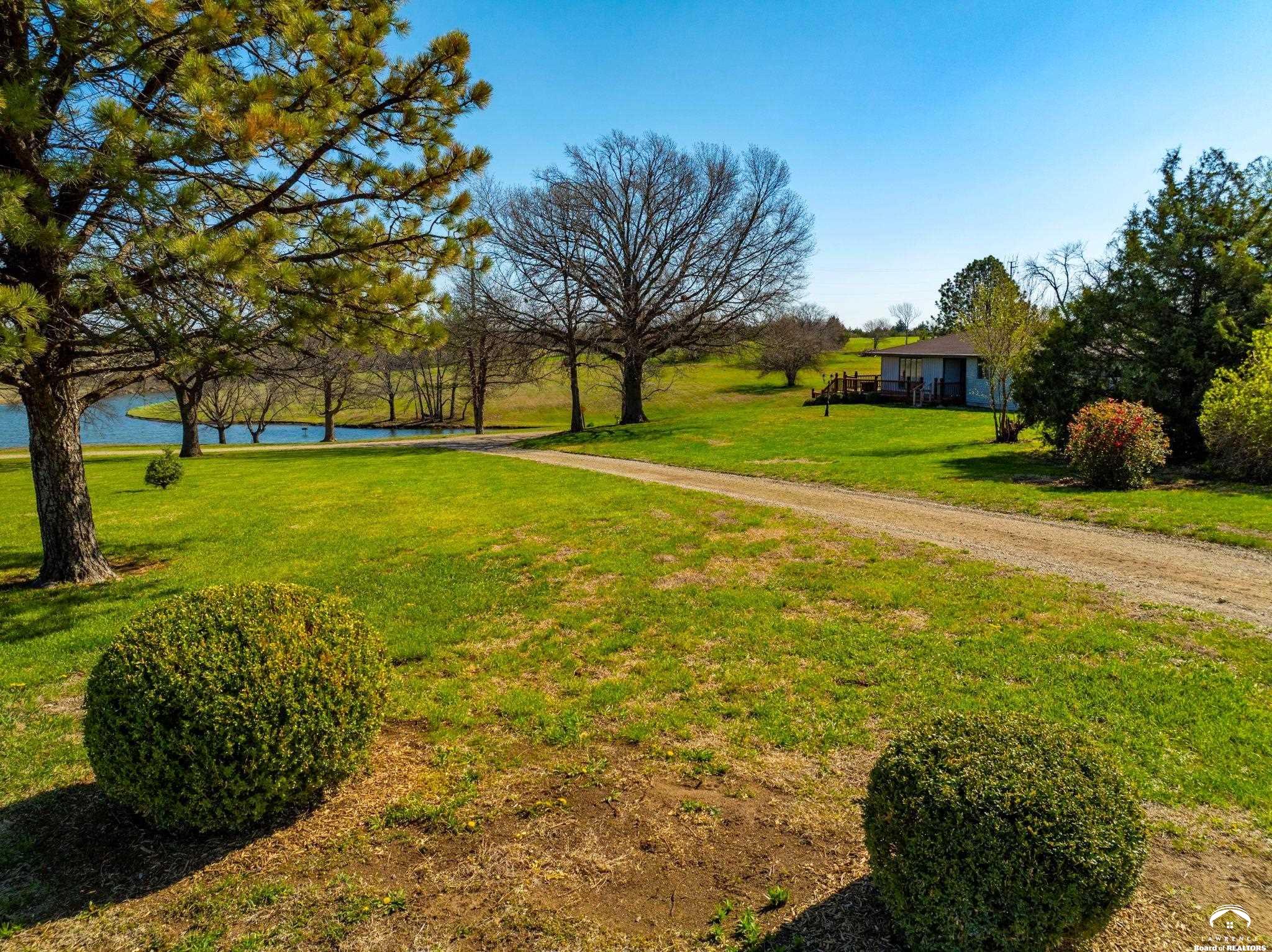 1628 East 400 Road Lawrence, KS 66049 - Photo 39 of 51