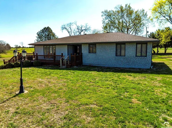 $559,000 | 1628 East 400 Road, Lawrence, KS 66049