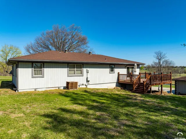 $599,000 | 1628 East 400 Road, Lawrence, KS 66049