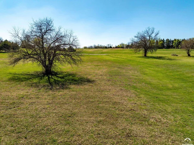 $599,000 | 1628 East 400 Road, Lawrence, KS 66049