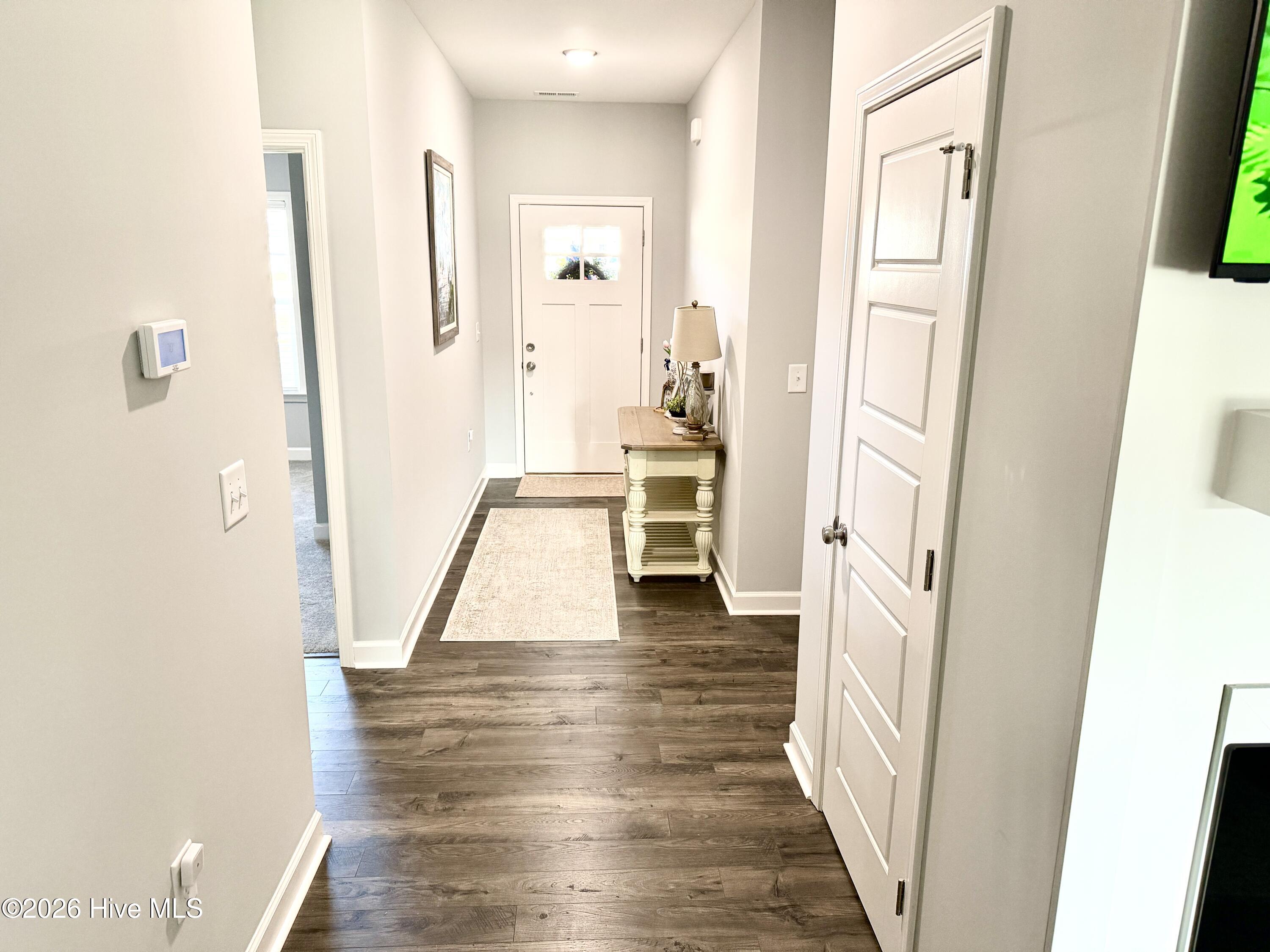 2204 Staley Court Kinston, NC 28504 - Photo 5 of 32 Entry