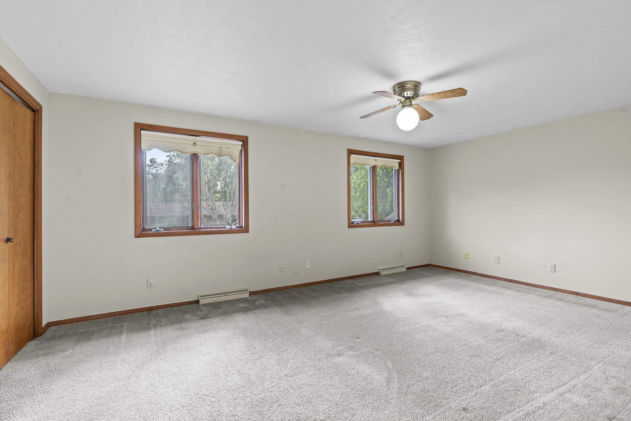 921 Divot Place Green Bay, WI 54313 - Photo 28 of 66