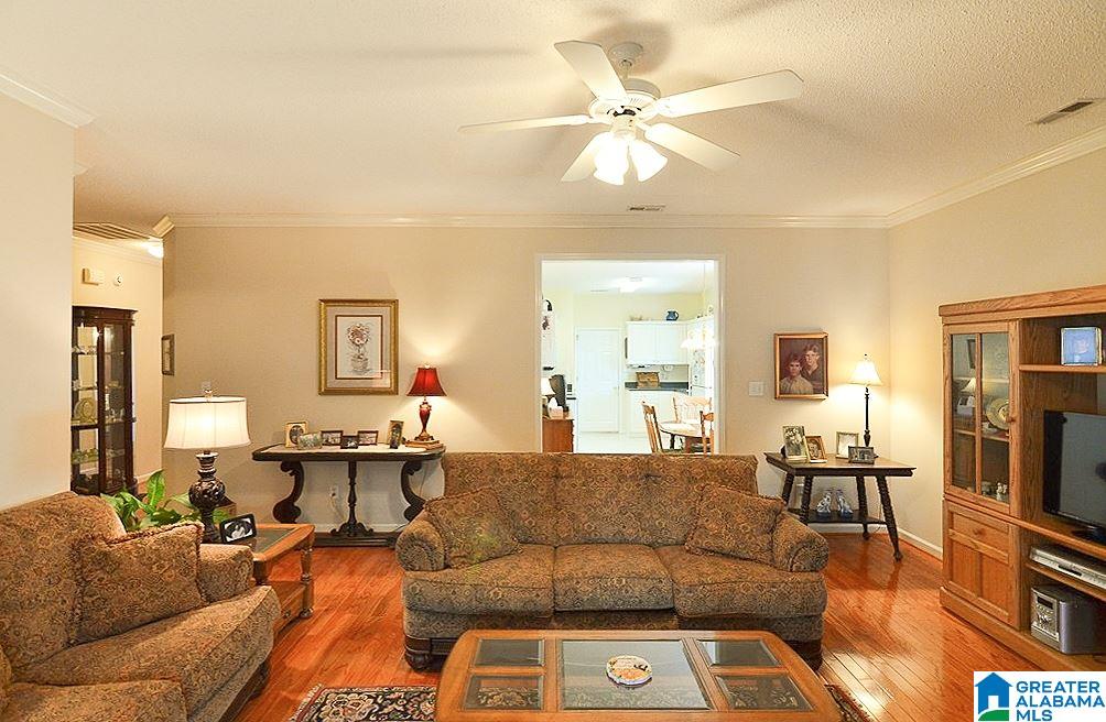 8528 Covington Way Leeds, AL 35094 - Photo 15 of 48
