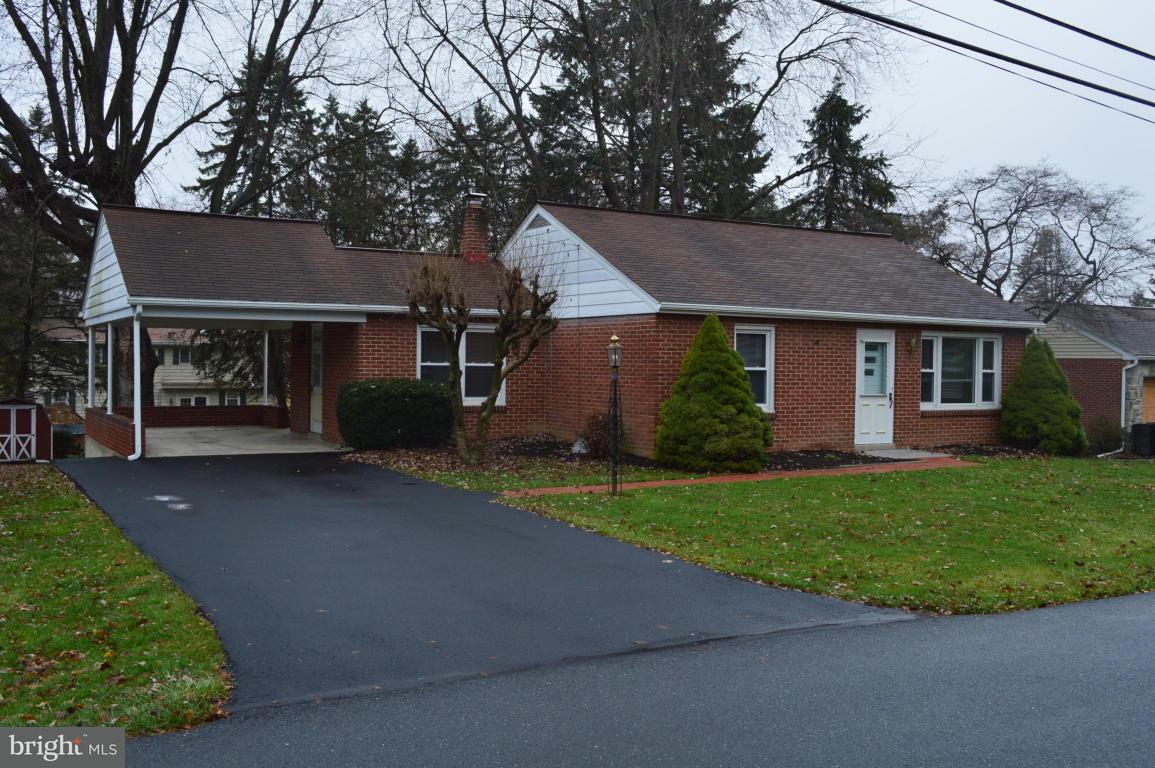 320 Dahlia Road Lancaster, PA 17602 - Photo 1 of 24 Gallery Image 1