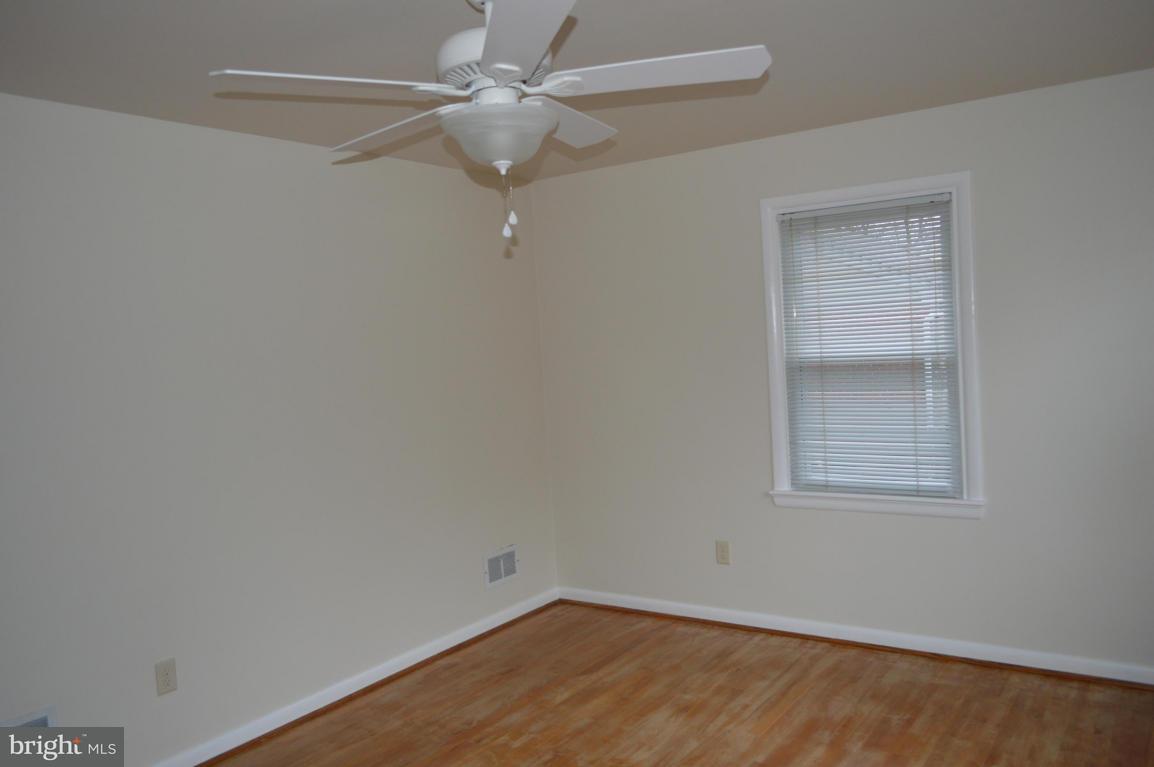 320 Dahlia Road Lancaster, PA 17602 - Photo 12 of 24 Gallery Image 12