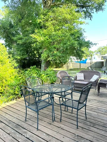 $1,800 | 1323 3rd Street, Gulfport, MS 39501