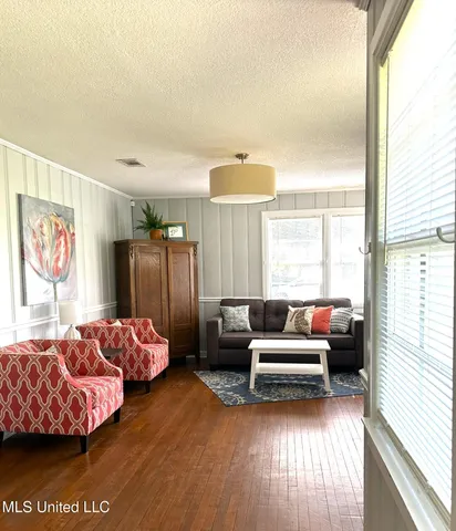 $1,800 | 1323 3rd Street, Gulfport, MS 39501