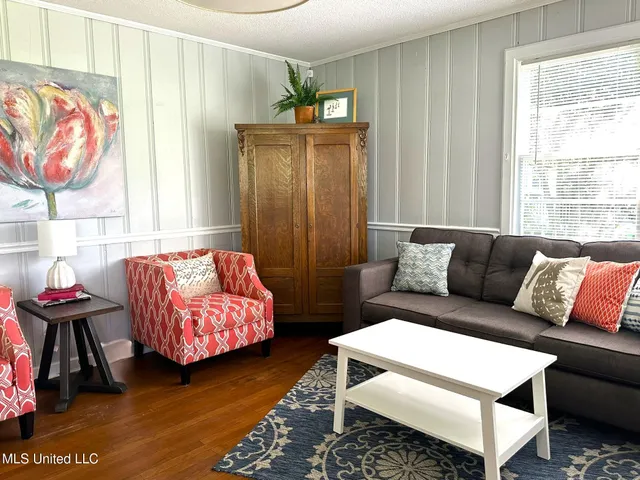 $1,800 | 1323 3rd Street, Gulfport, MS 39501