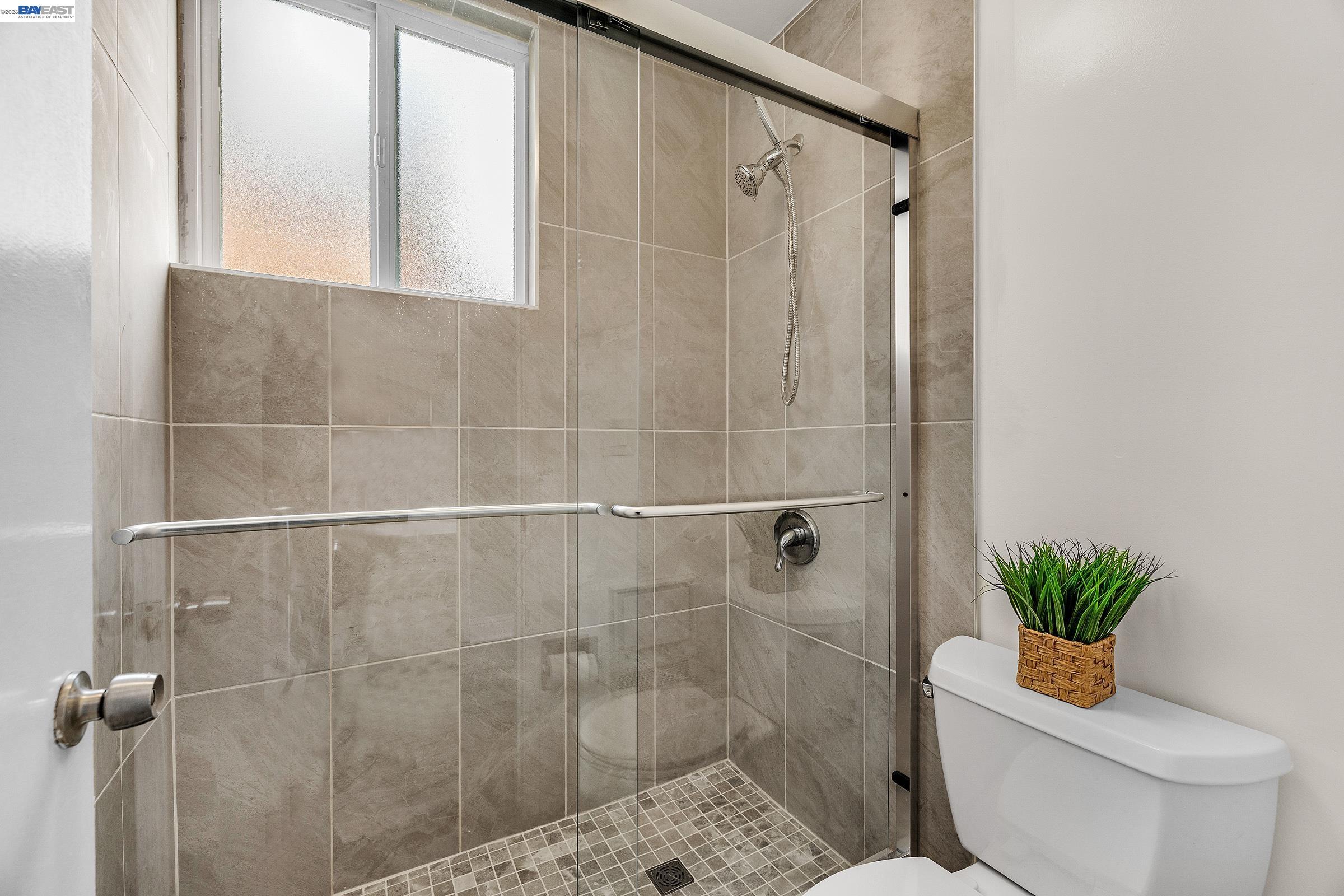 2 Panoramic Way, Unit 306 Berkeley, CA 94704 - Photo 18 of 42