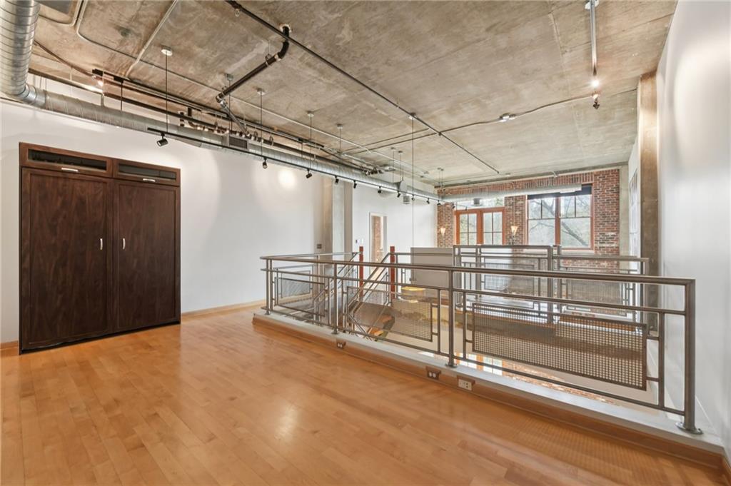 3235 Roswell Road Northeast, Unit 506 Atlanta, GA 30305 - Photo 18 of 34