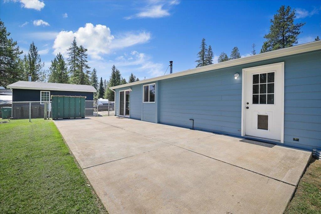 40522 North Hardesty Road Elk, WA 99009 - Photo 23 of 34