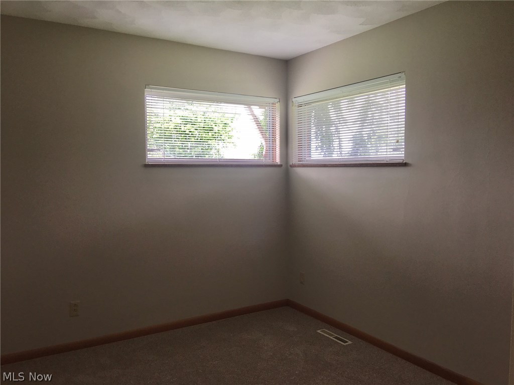 2073 Dutch Ridge Road Parkersburg, WV 26104 - Photo 12 of 14