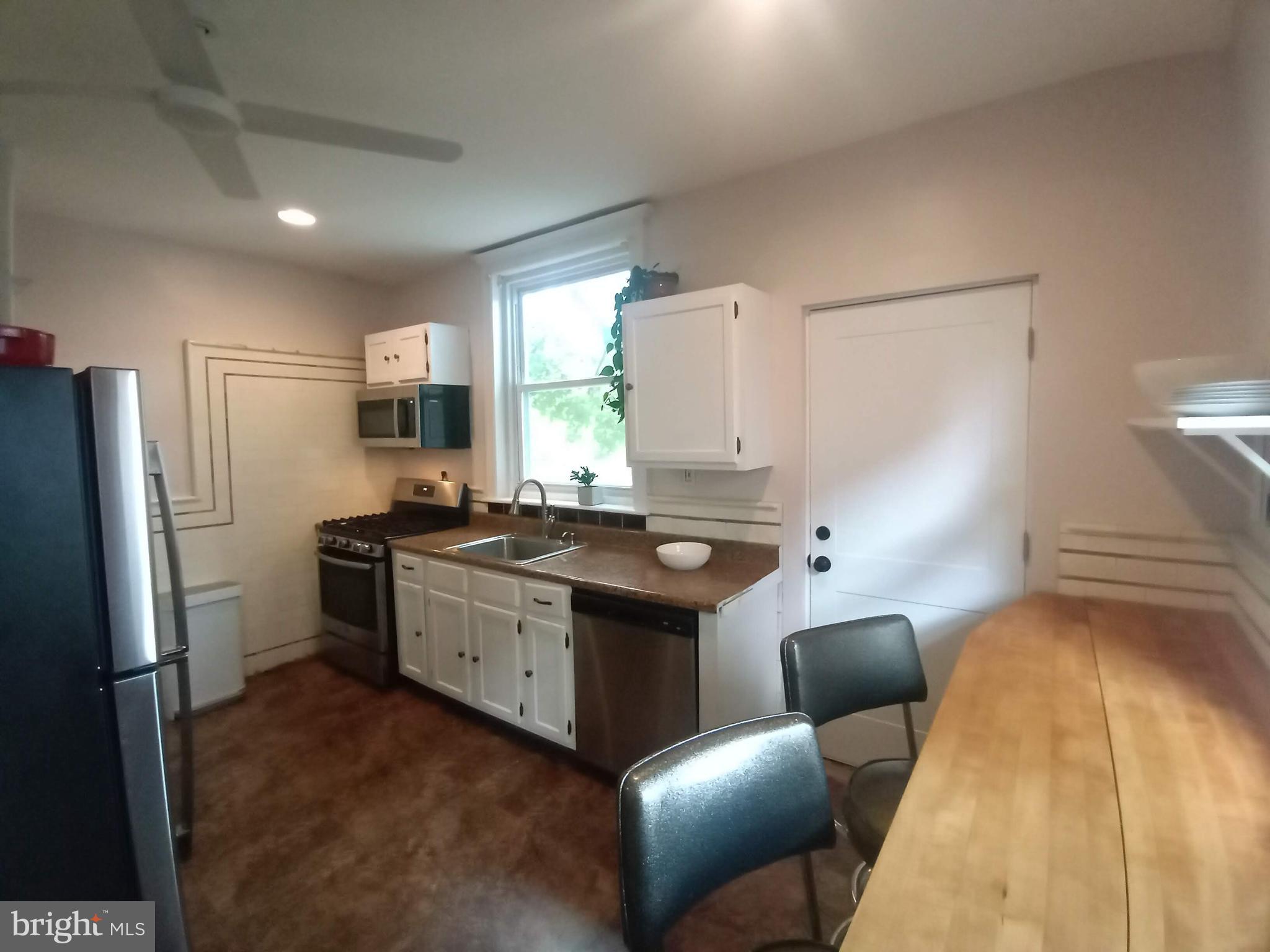 6607 North 13th Street Philadelphia, PA 19126 - Photo 24 of 58