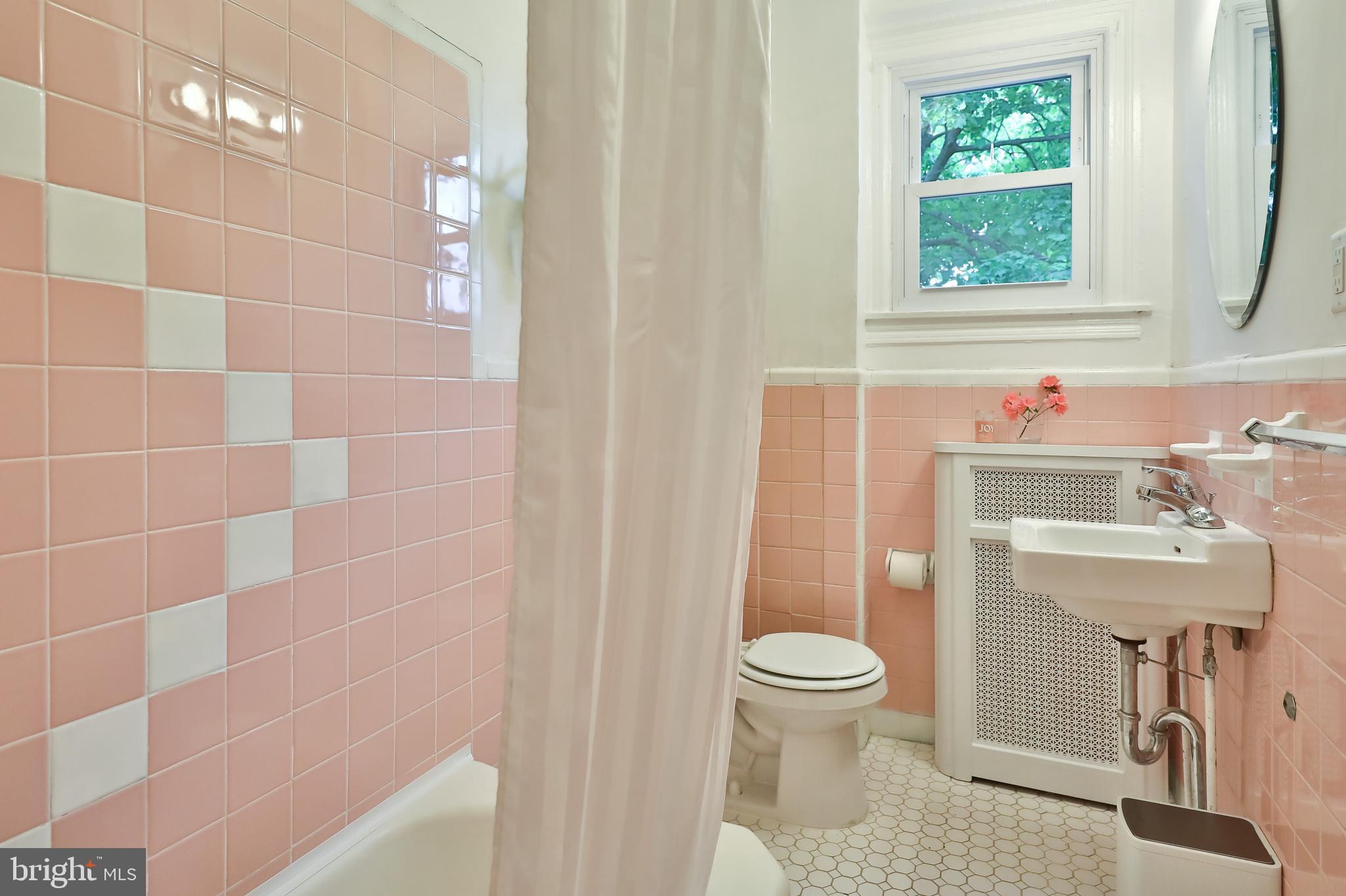 6607 North 13th Street Philadelphia, PA 19126 - Photo 40 of 58