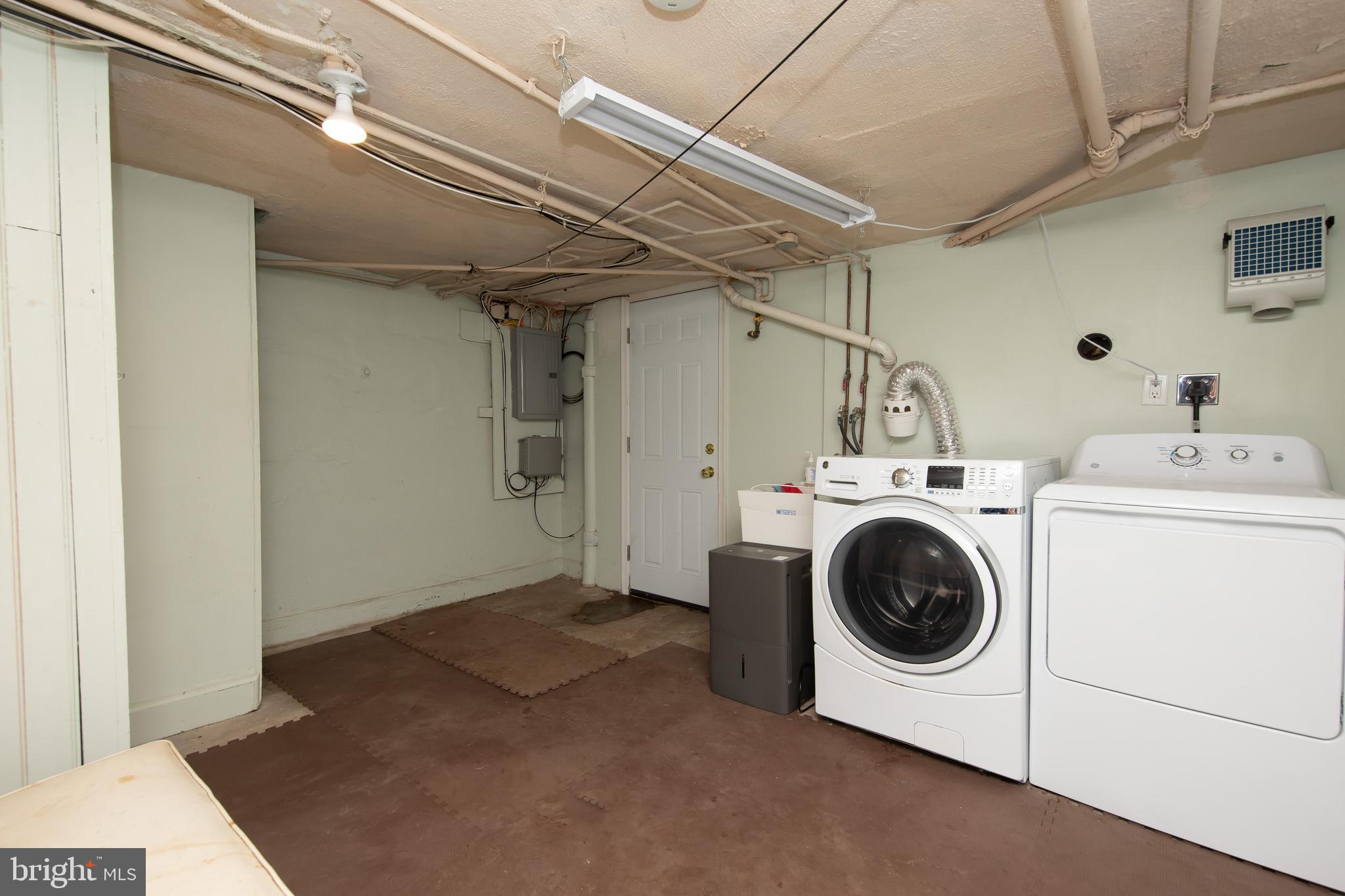 6607 North 13th Street Philadelphia, PA 19126 - Photo 55 of 58