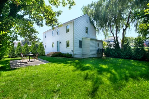 $2,495,000 | 12 Rose Street, Sag Harbor, NY 11963