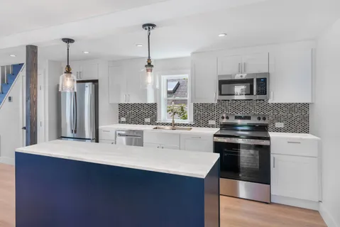 $2,495,000 | 12 Rose Street, Sag Harbor, NY 11963