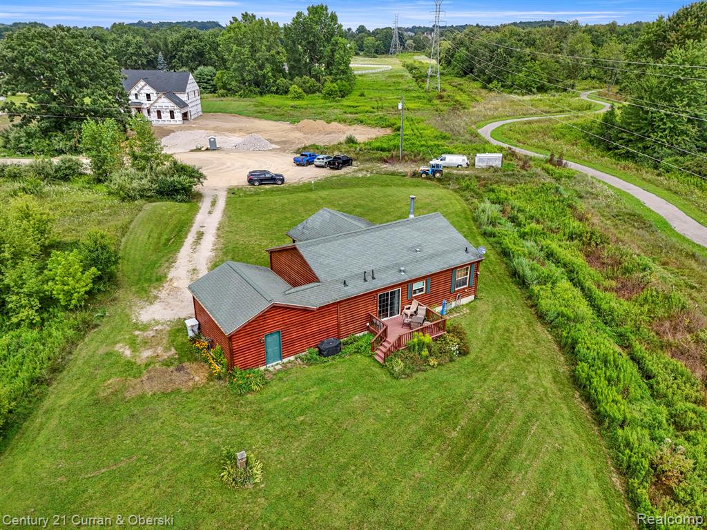 58539 Dolly Road South Lyon, MI 48178 - Photo 41 of 44 Gallery Image 41