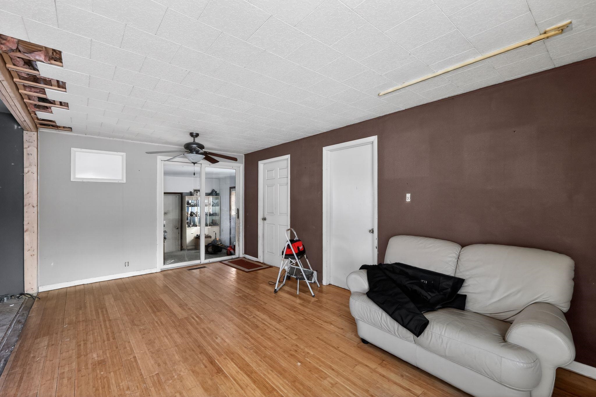 471 North Fulton Street Princeton, WI 54968 - Photo 5 of 25