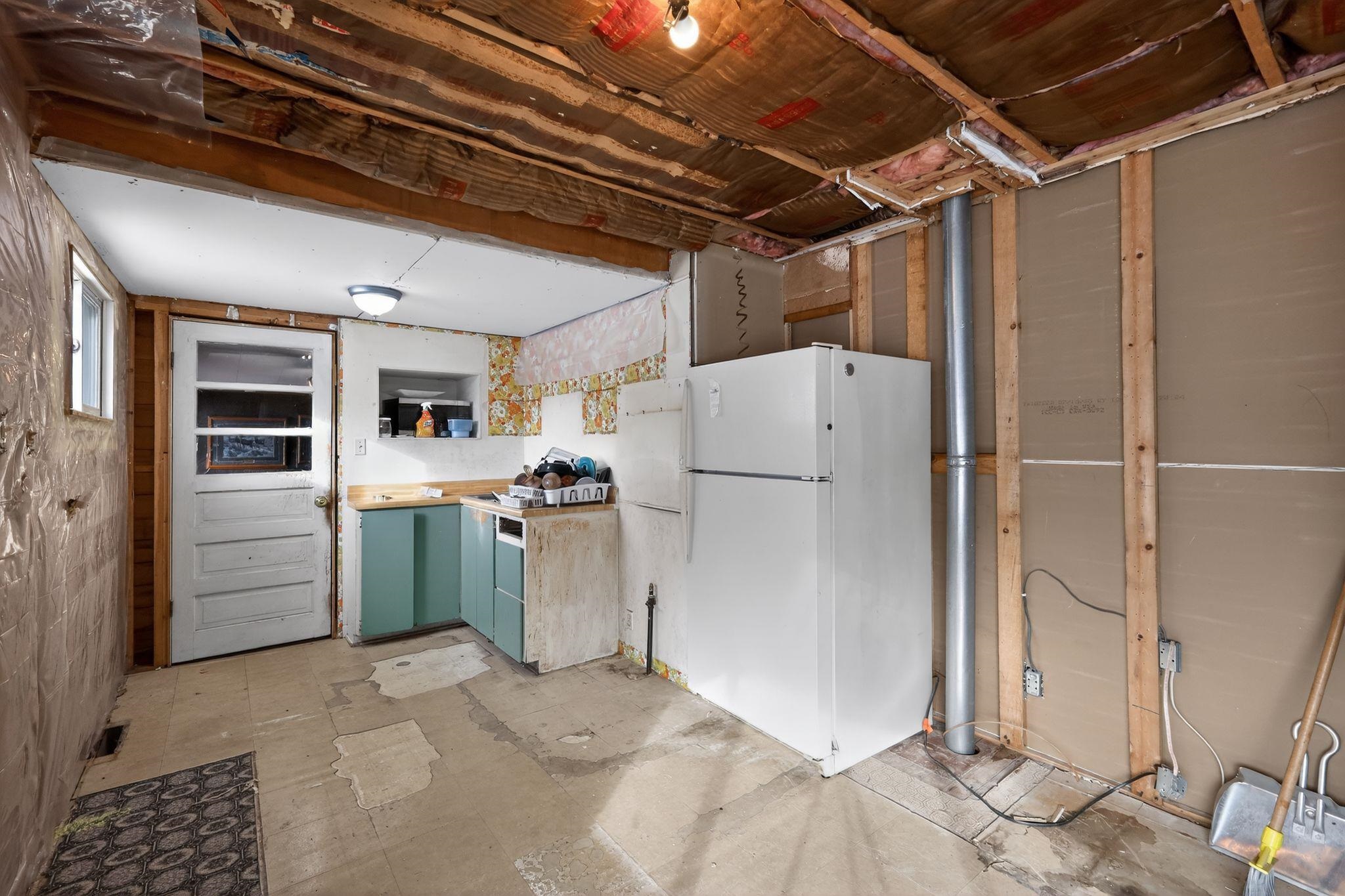 471 North Fulton Street Princeton, WI 54968 - Photo 9 of 25