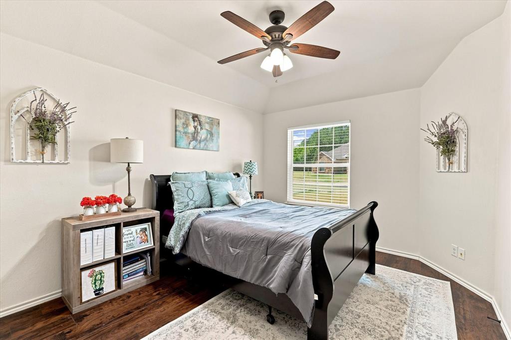 236 Firefly Drive Springtown, TX 76082 - Photo 16 of 24 Gallery Image 16