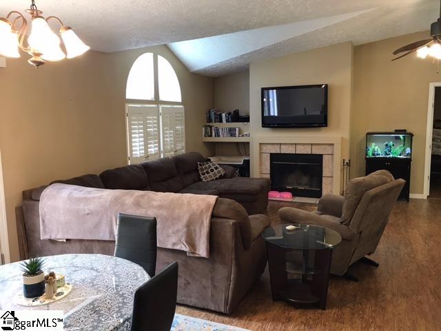 526 Cooks Bridge Road Fountain Inn, SC 29644 - Photo 8 of 32