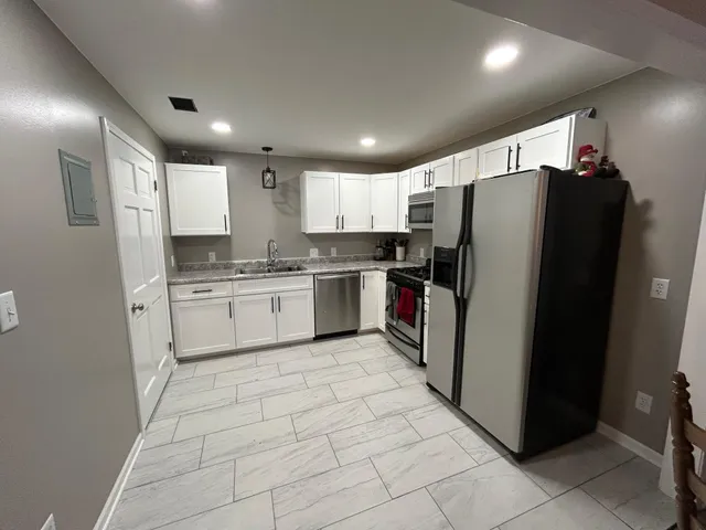 $294,900 | 6982 Holly Hill Court Southwest, Unit 30, Byron Center, MI 49315