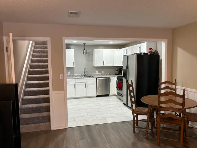 $294,900 | 6982 Holly Hill Court Southwest, Unit 30, Byron Center, MI 49315