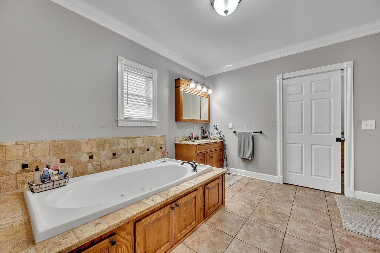 444 Harrison Shipman Road Jasper, AL 35503 - Photo 11 of 15 Gallery Image 11