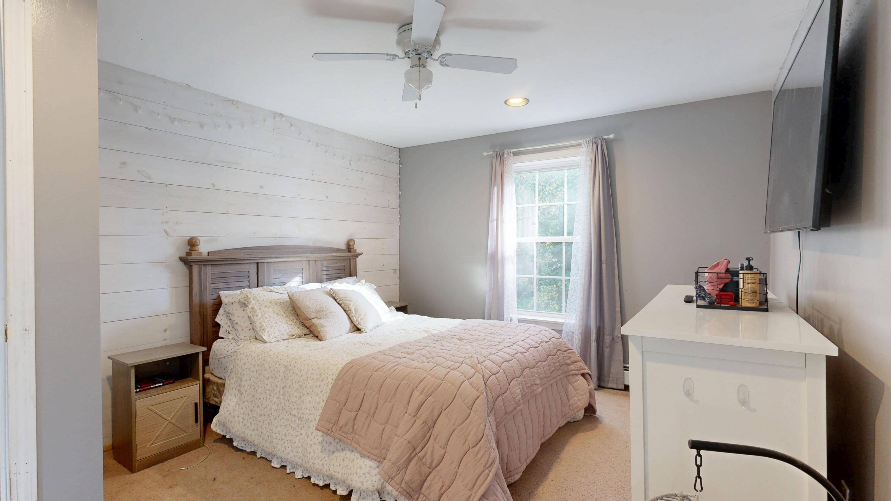 73 Colonial Circle Harrison, ME 04040 - Photo 34 of 47 73-Colonial-Circle-09212025_180518