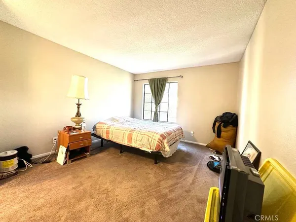 $284,900 | 2554 Olive Drive, Palmdale, CA 93550