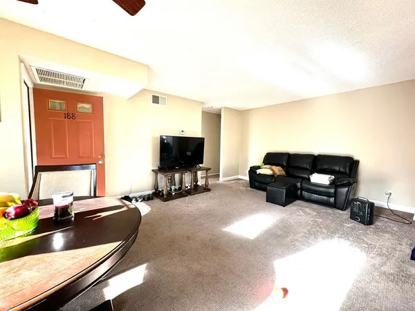 $284,900 | 2554 Olive Drive, Palmdale, CA 93550