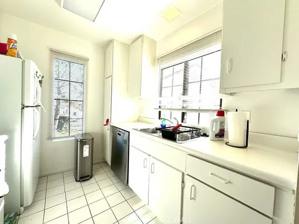 $284,900 | 2554 Olive Drive, Palmdale, CA 93550