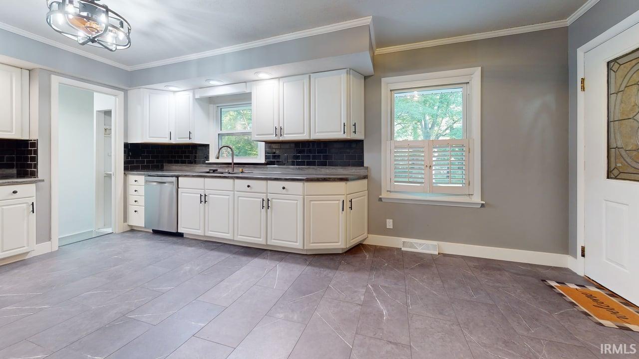 3775 North Camp Arthur Road Vincennes, IN 47591 - Photo 8 of 31