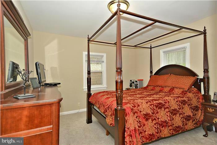 4502 Mahan Road Silver Spring, MD 20906 - Photo 19 of 30 Bedroom (Master)