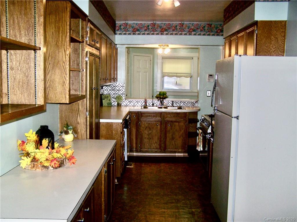 113 Brookhill Road Shelby, NC 28150 - Photo 5 of 17 Gallery Image 5