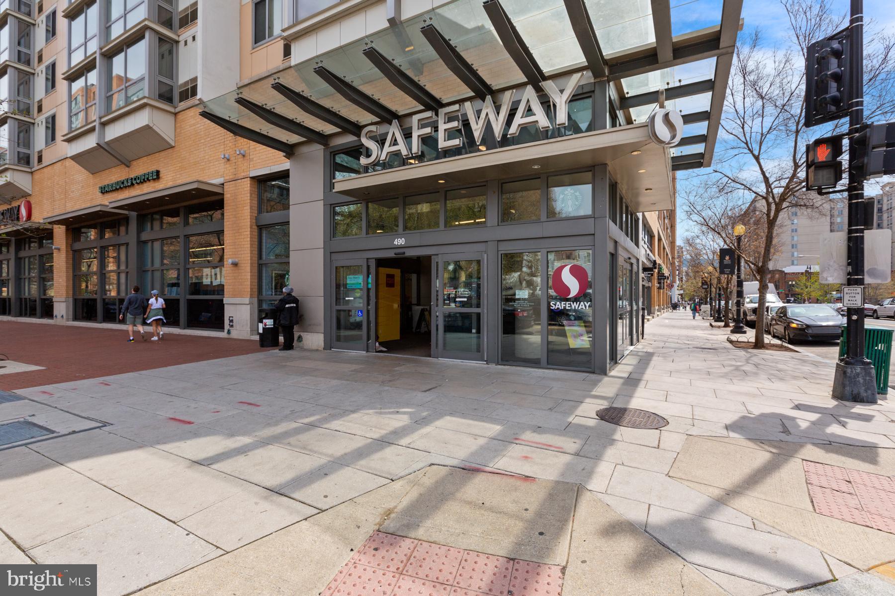 475 K Street Northwest, Unit 1102 Washington, DC 20001 - Photo 38 of 39