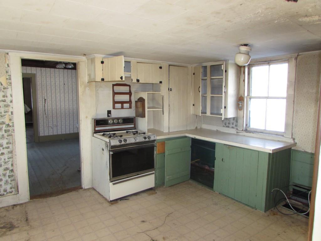 61 Lovejoy Road Paris, ME 04281 - Photo 4 of 12 Photo