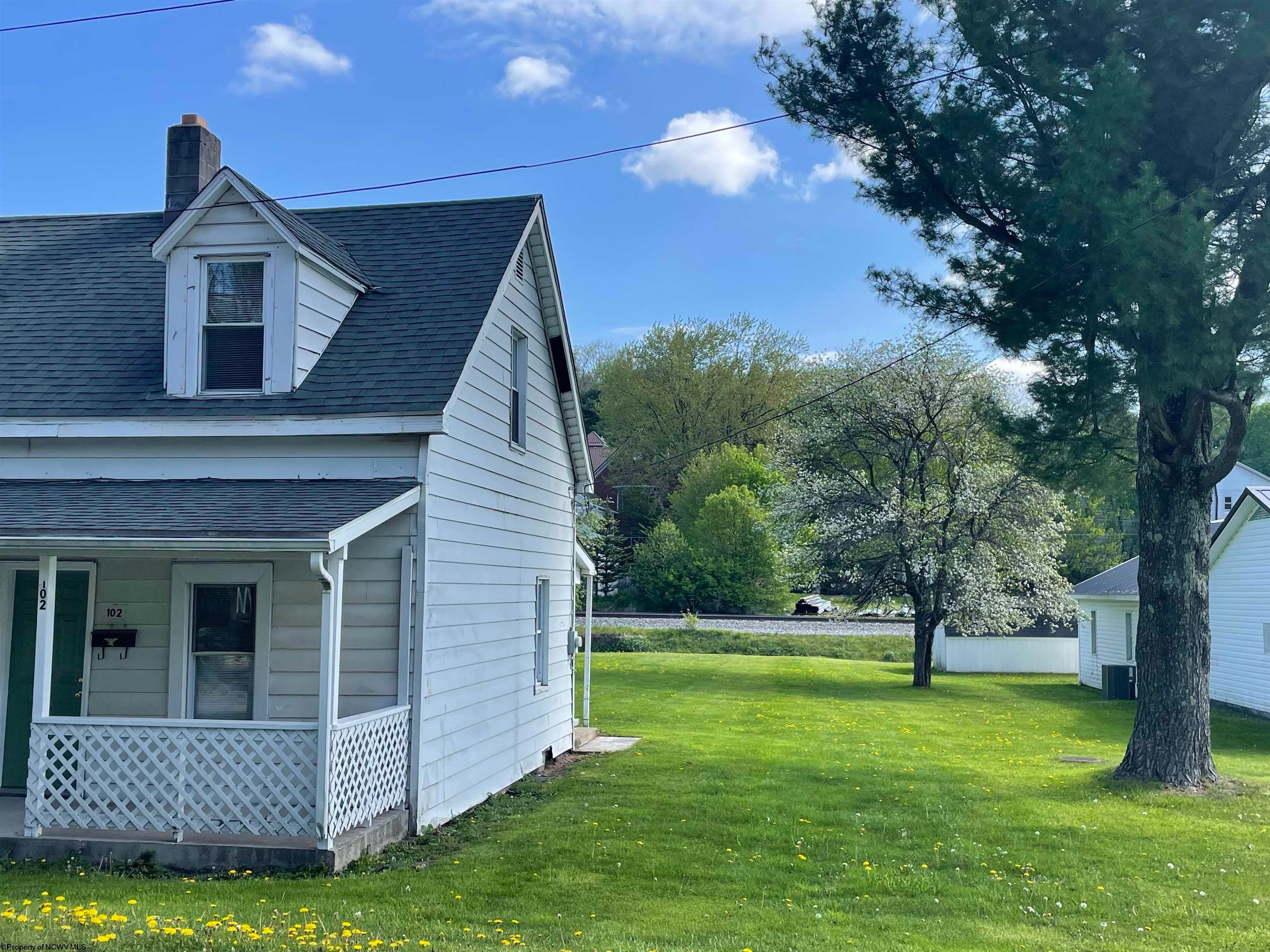 102 Ringer Avenue Terra Alta, WV 26764 - Photo 21 of 22 Gallery Image 21