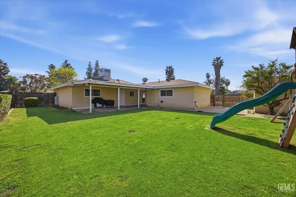 $379,900 | Undisclosed Address, Bakersfield, CA 93309