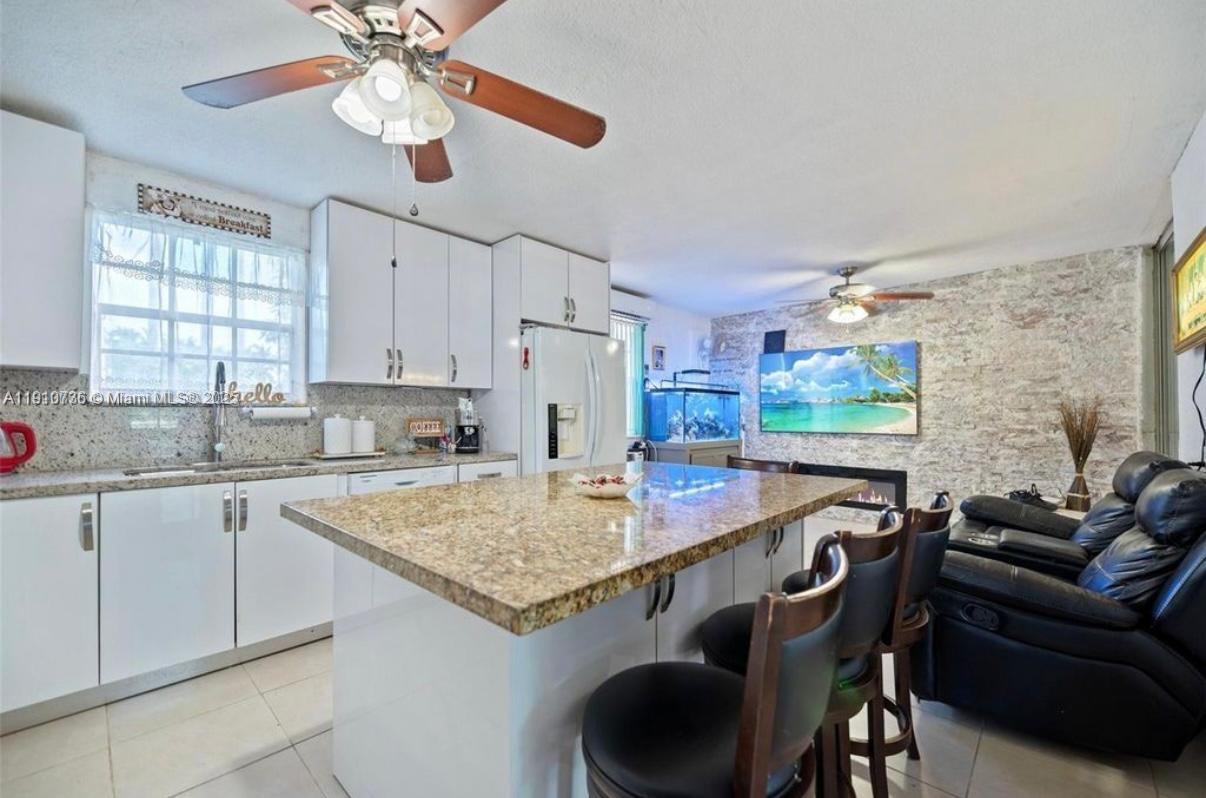 20235 Southwest 172nd Avenue Miami, FL 33187 - Photo 16 of 30