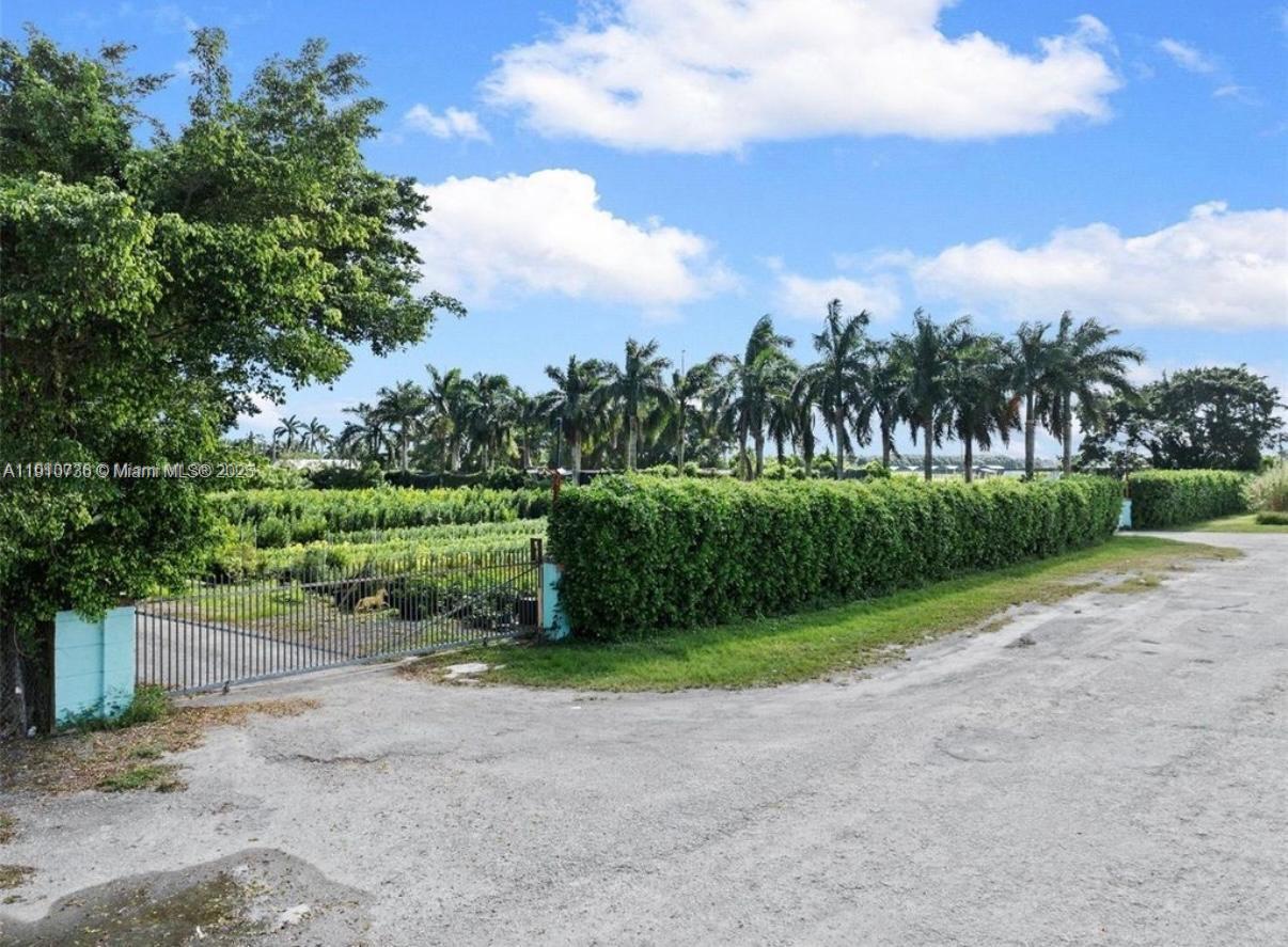 20235 Southwest 172nd Avenue Miami, FL 33187 - Photo 25 of 30 a view of a park