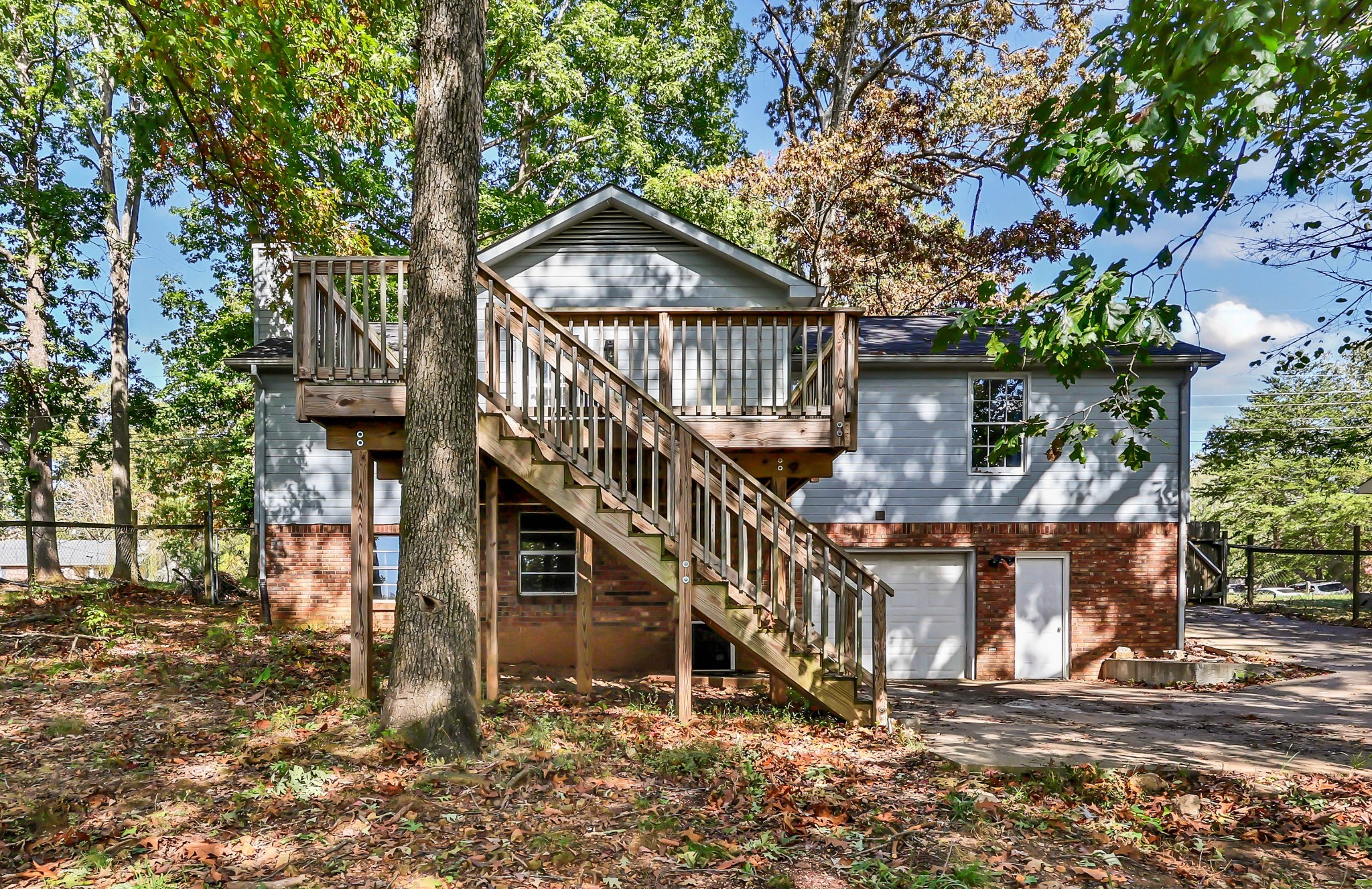 810 R S Bradley Boulevard Clarksville, TN 37042 - Photo 26 of 31