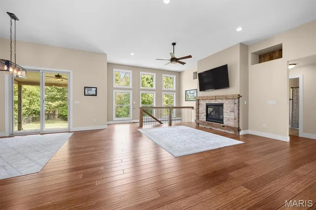 $659,000 | 7102 Clayton Road, Waterloo, IL 62298