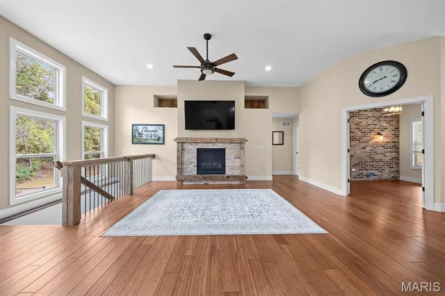 $659,000 | 7102 Clayton Road, Waterloo, IL 62298